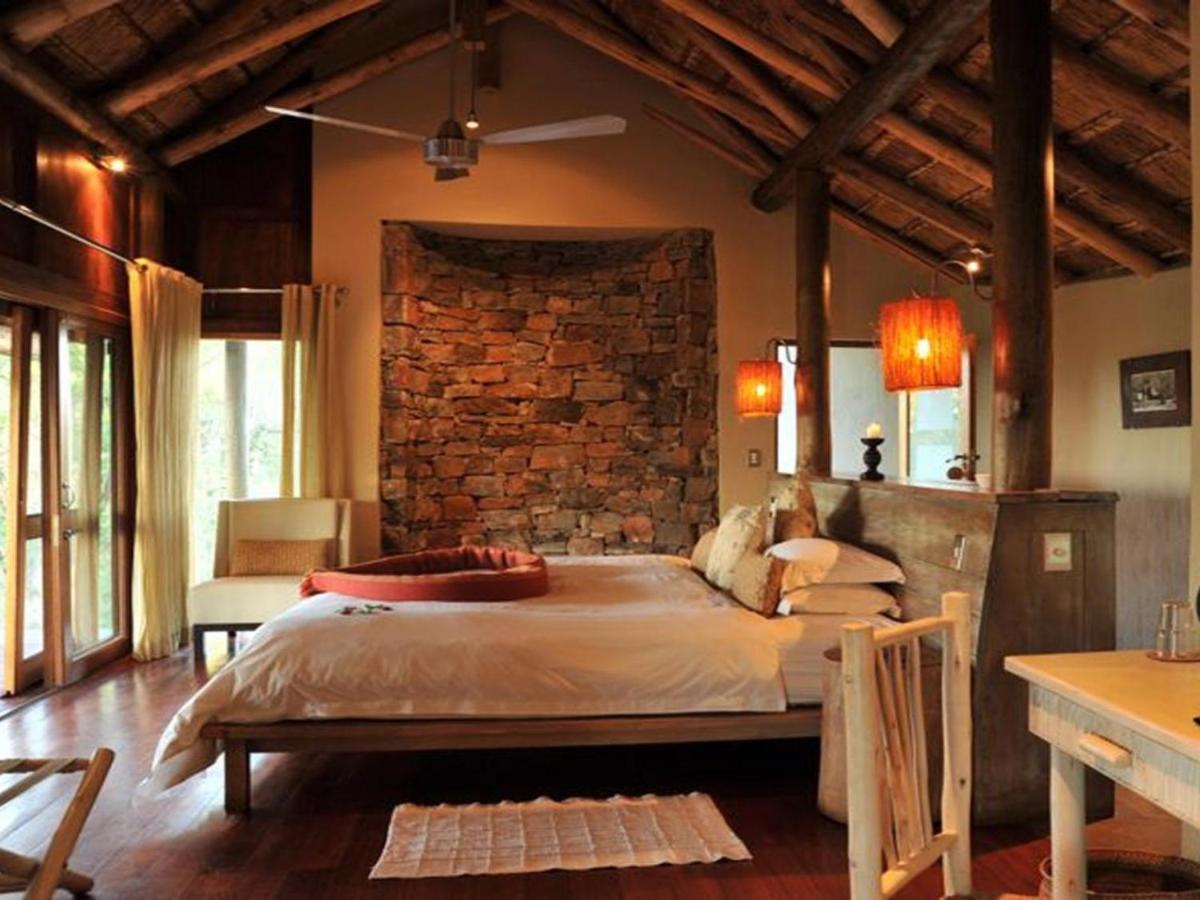 Buffalo Ridge Safari Lodge Madikwe Game Reserve Exterior foto